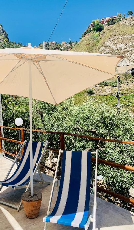 Villetta La Pietra Taormina Eksteriør bilde